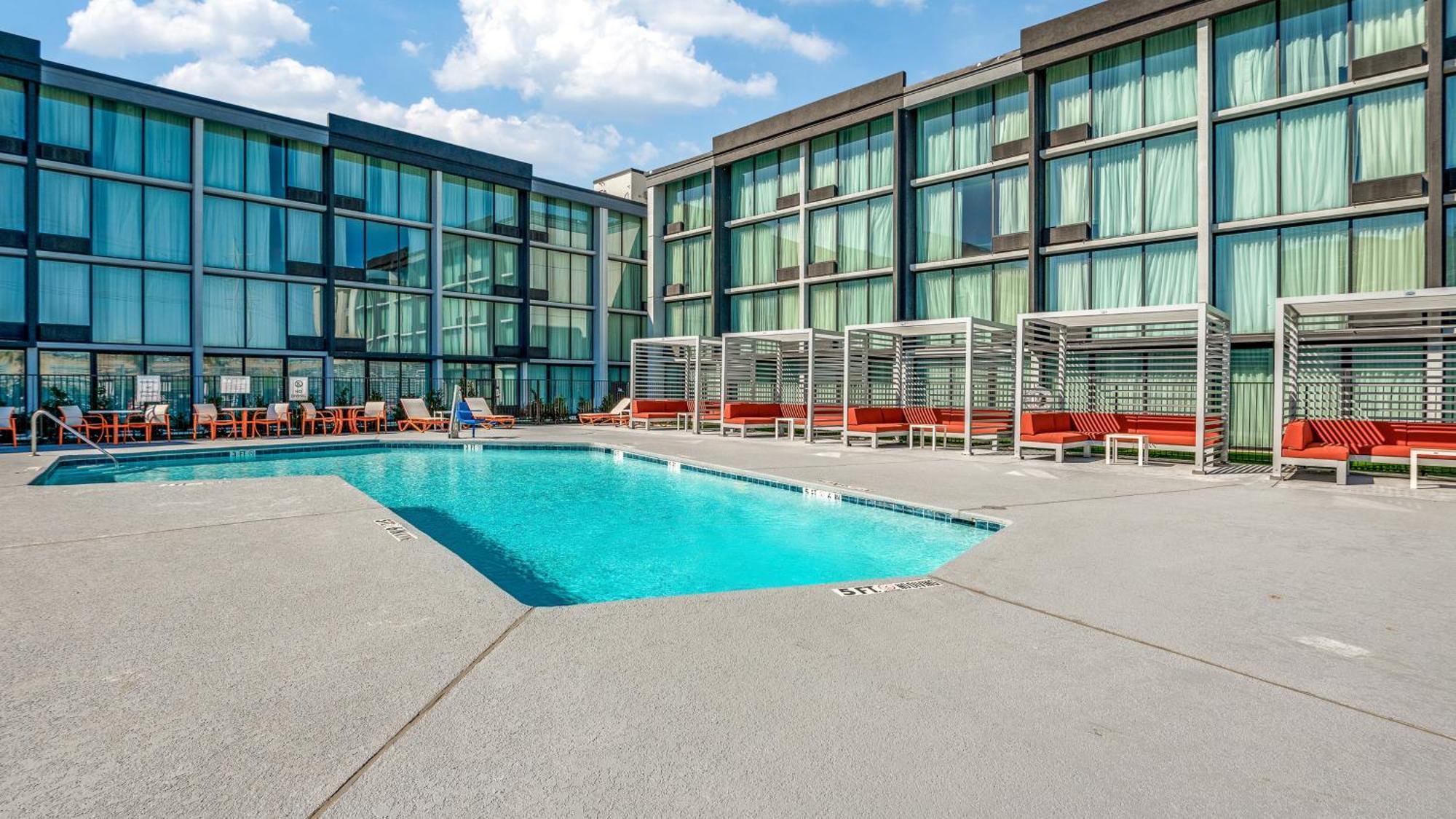 Holiday Inn Dallas Market Ctr Love Field By Ihg Exteriör bild
