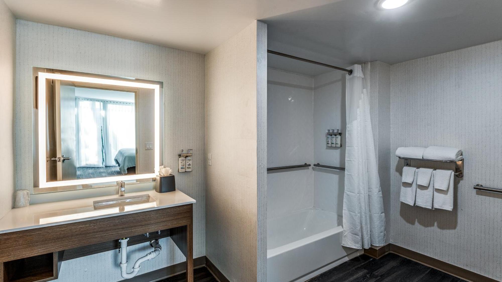 Holiday Inn Dallas Market Ctr Love Field By Ihg Exteriör bild